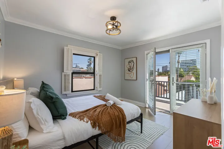 6316 Drexel Avenue, Los Angeles, California 90048