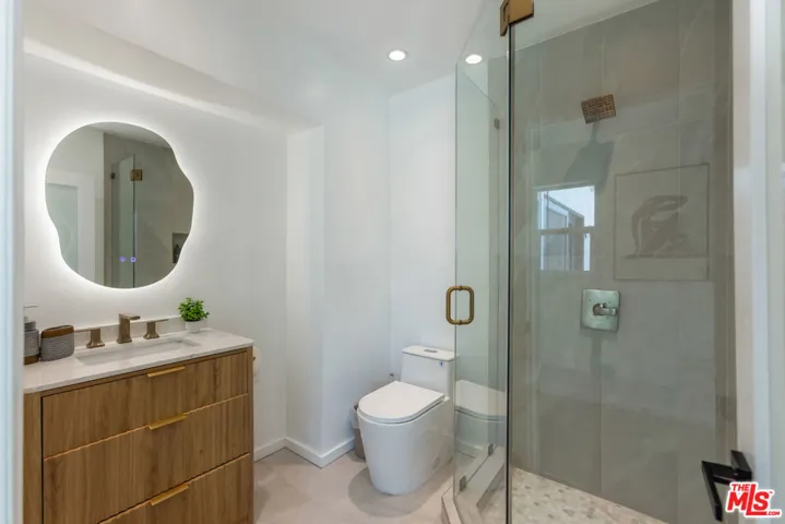 6316 Drexel Avenue, Los Angeles, California 90048