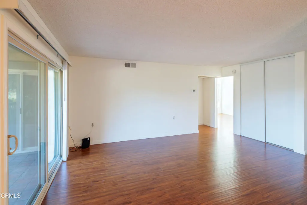 324 Chestnut Hill Ct #14-3728-HDR
