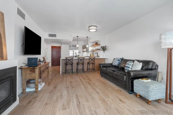 500 W Harbor Dr. 616, San Diego, California 92101