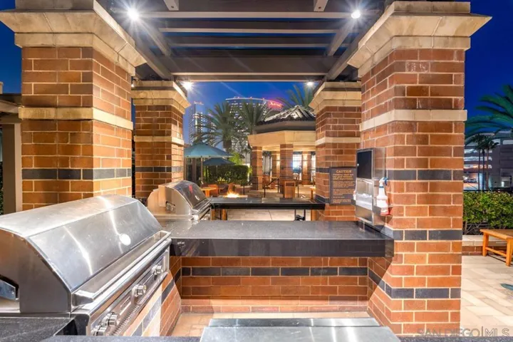 500 W Harbor Dr. 616, San Diego, California 92101