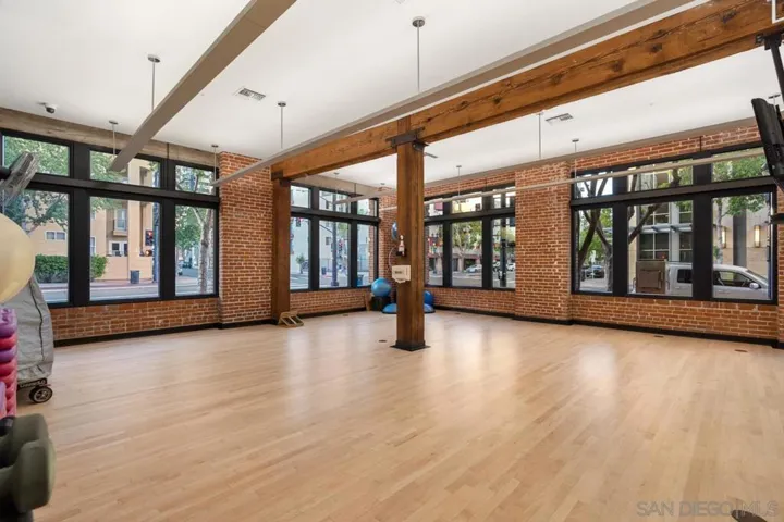 500 W Harbor Dr. 616, San Diego, California 92101