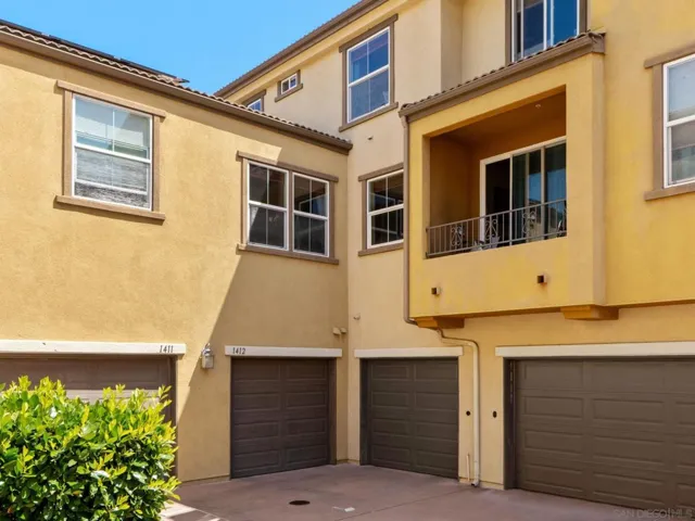 2 single door garage entrances but 2 car garage inside