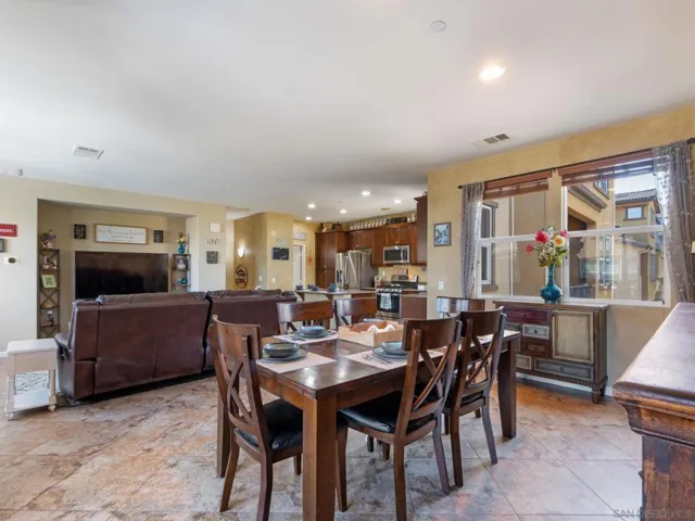 , Santee, California 92071