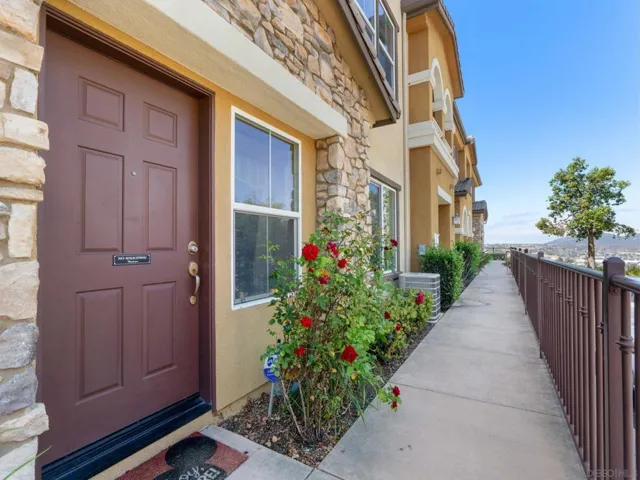 , Santee, California 92071