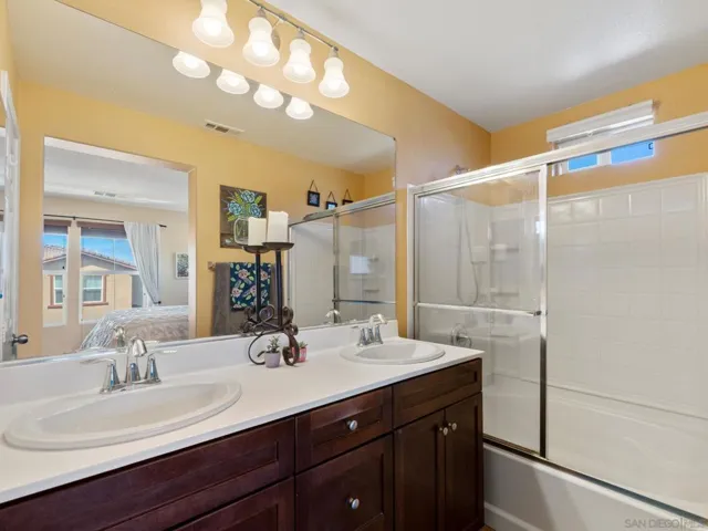 Primary Bath/Spa