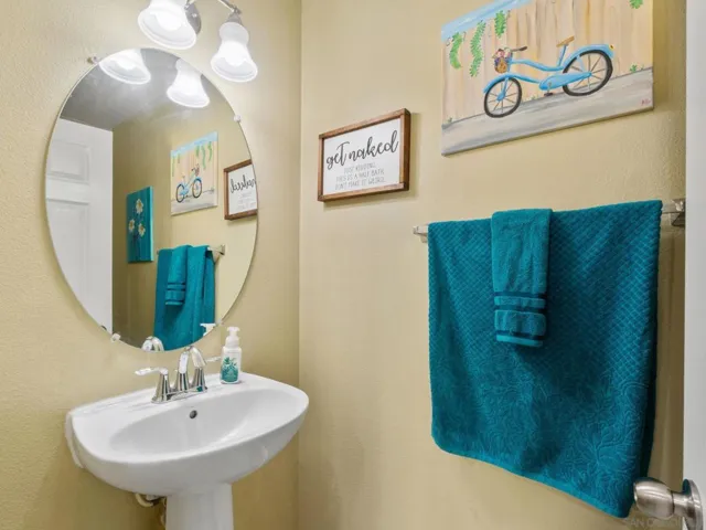 2nd Floor Guest Powder Room