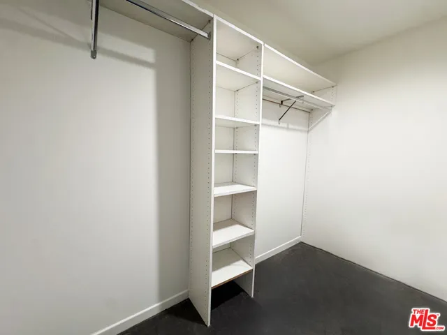 10520 Wilshire Boulevard 701, Los Angeles, California 90024