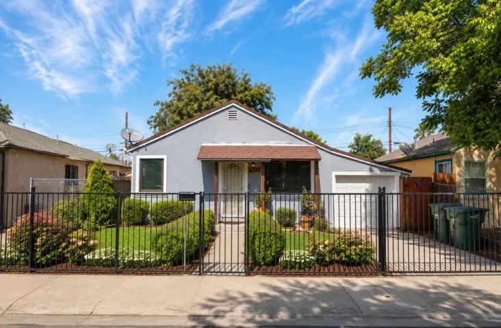 3713 18th Avenue, Sacramento, California 95820