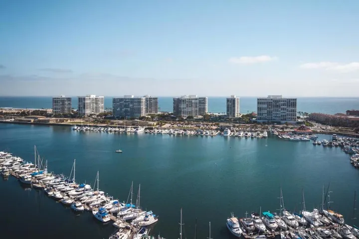 1810 Avenida Del Mundo 1606, Coronado, California 92118