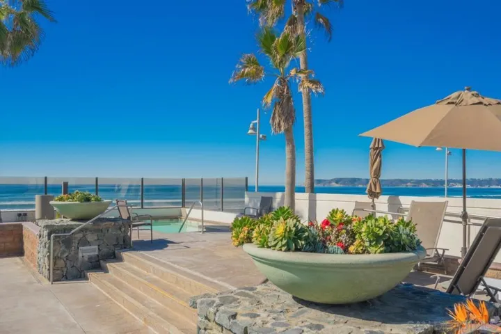1810 Avenida Del Mundo 1606, Coronado, California 92118