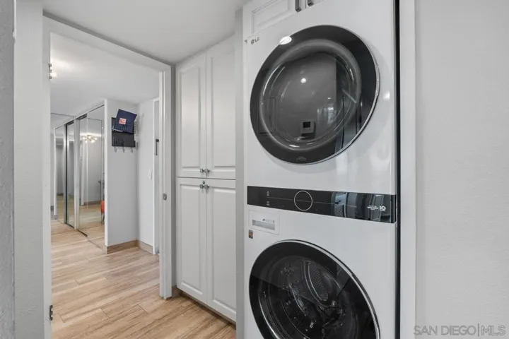 1810 Avenida Del Mundo 1606, Coronado, California 92118
