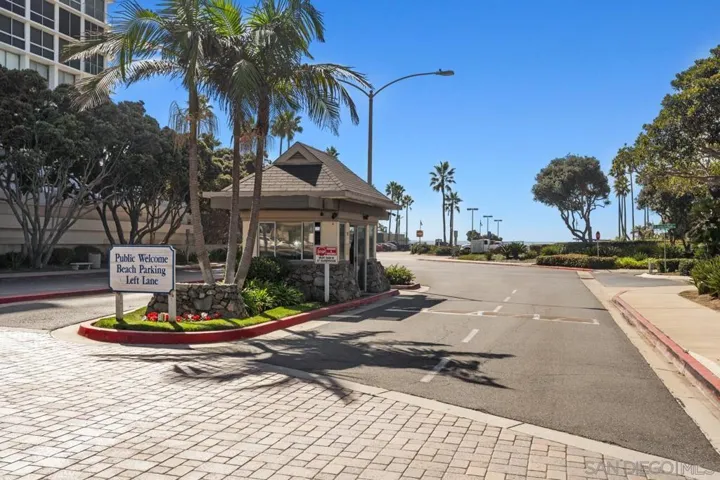 1810 Avenida Del Mundo 1606, Coronado, California 92118