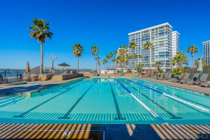 1810 Avenida Del Mundo 1606, Coronado, California 92118