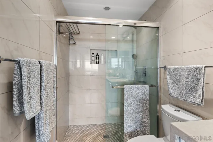 1810 Avenida Del Mundo 1606, Coronado, California 92118