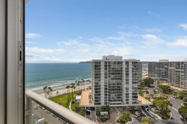 1810 Avenida Del Mundo 1606, Coronado, California 92118