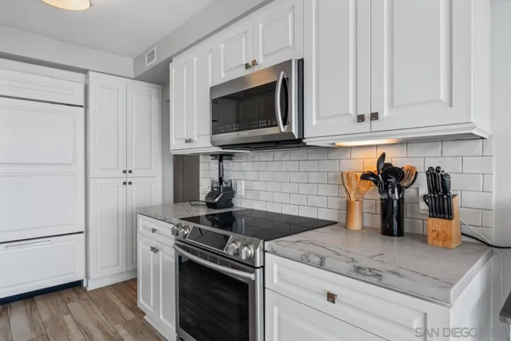 1810 Avenida Del Mundo 1606, Coronado, California 92118