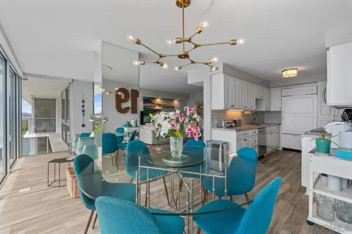 1810 Avenida Del Mundo 1606, Coronado, California 92118