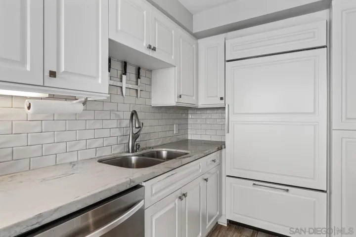 1810 Avenida Del Mundo 1606, Coronado, California 92118