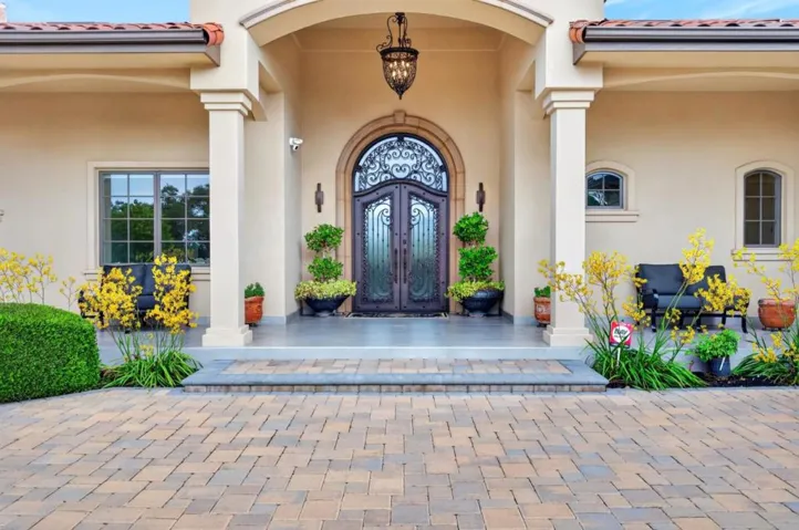 5 Winding Oaks Drive, Pleasanton, California 94566