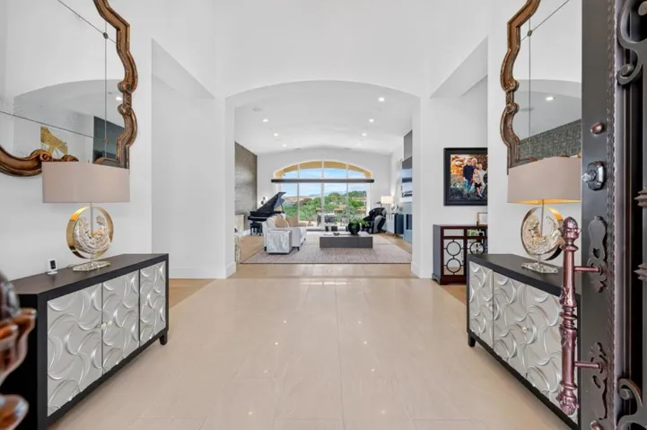 5 Winding Oaks Drive, Pleasanton, California 94566