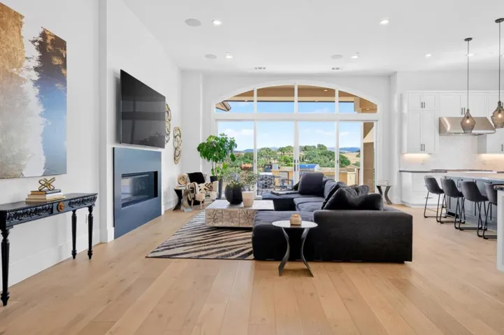 5 Winding Oaks Drive, Pleasanton, California 94566