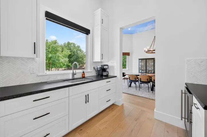 5 Winding Oaks Drive, Pleasanton, California 94566