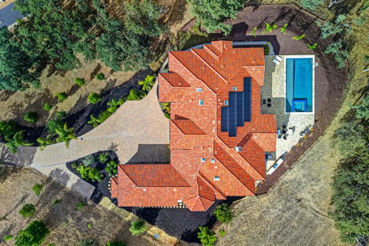 5 Winding Oaks Drive, Pleasanton, California 94566