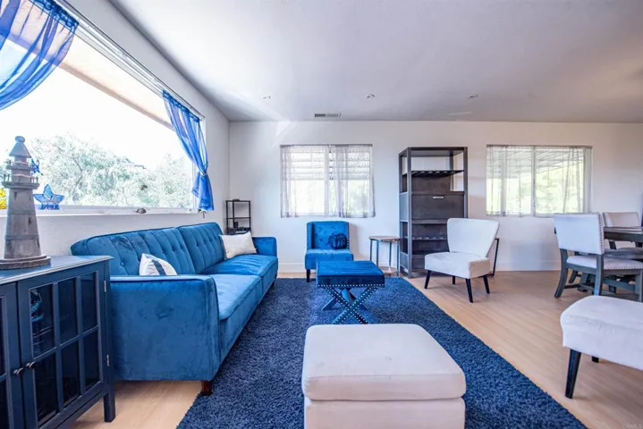 2715 S Centre City Parkway, Escondido, California 92025