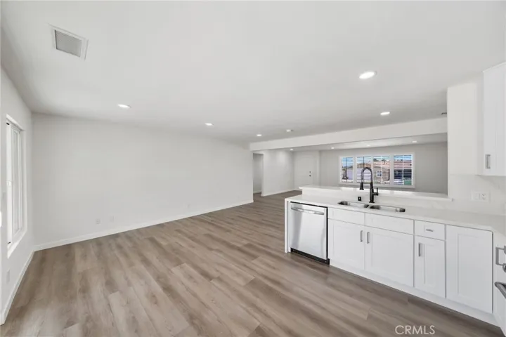 12487 Lomica, San Diego, California 92128