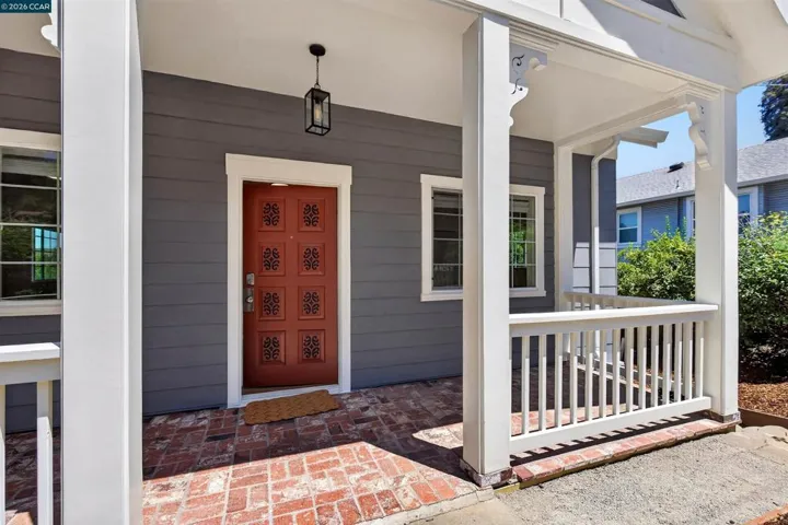 754 Alhambra Street, Crockett, California 94525