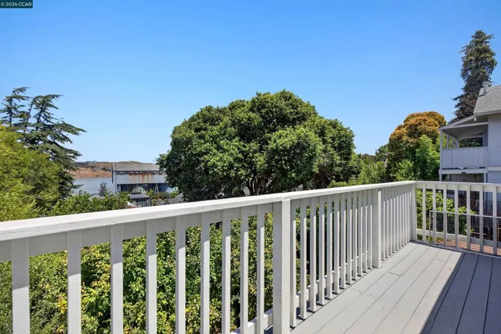 754 Alhambra Street, Crockett, California 94525