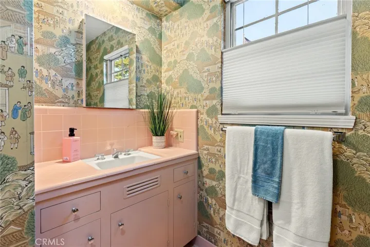 Guest bathroom