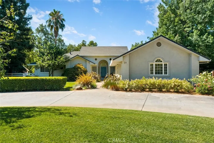 25 Horse Run Lane, Chico, California 95928