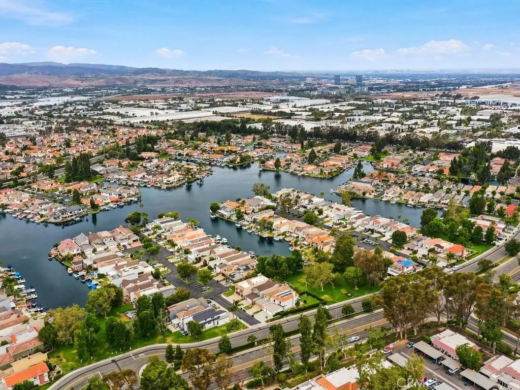 Lake Forest II- Sun & Sail Club- So many amenities on the lake too!