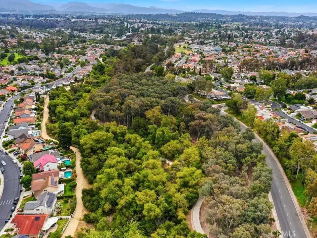 24494 Copper Cliff Court, Lake Forest, California 92630
