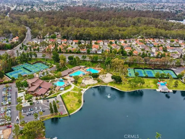 Lake Forest II- Sun & Sail Club- So many amenities on the lake too!