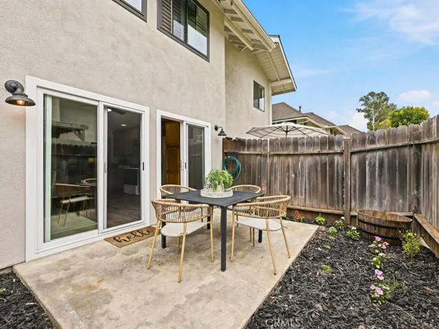 Gated private patio/yard.