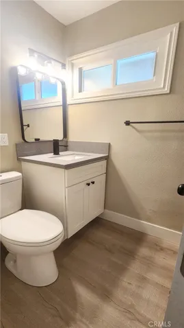 360 E Rancho Road, Corona, California 92879