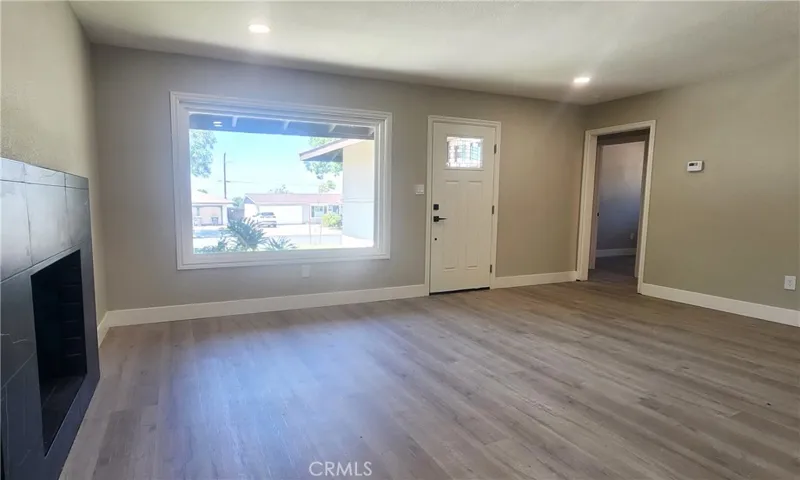 360 E Rancho Road, Corona, California 92879
