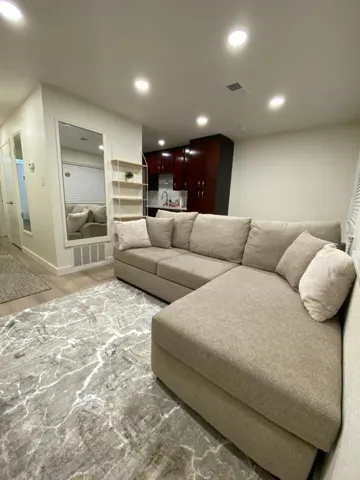 1215 Permata Court, San Jose, California 95116