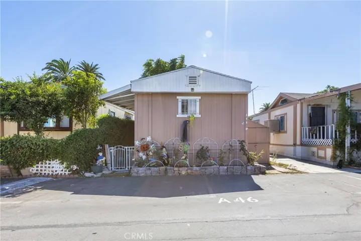 850 W Mission Boulevard A46, Ontario, California 91762