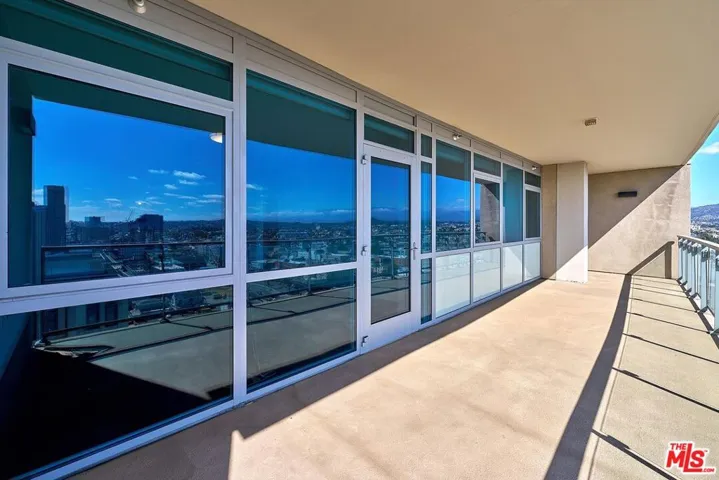 3785 Wilshire Boulevard 2008, Los Angeles, California 90010