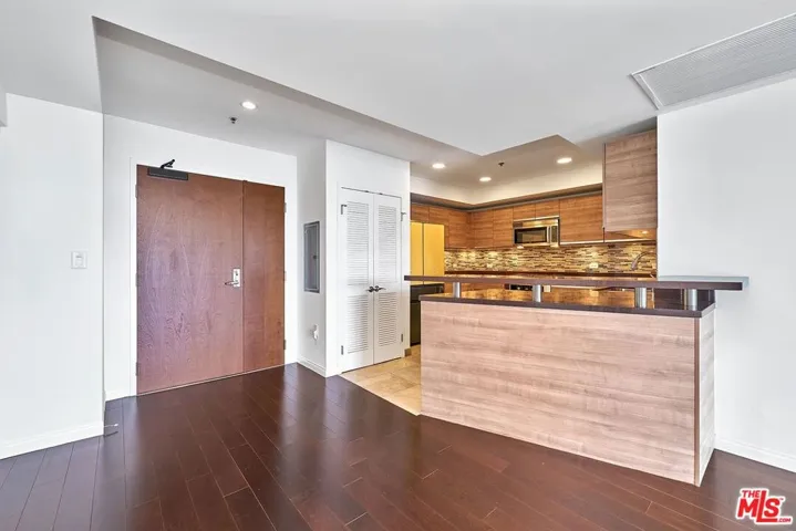 3785 Wilshire Boulevard 2008, Los Angeles, California 90010