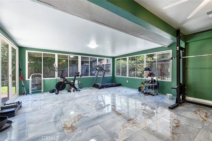 2183 E Fallbrook Avenue, Fresno, California 93720