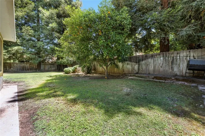 2183 E Fallbrook Avenue, Fresno, California 93720