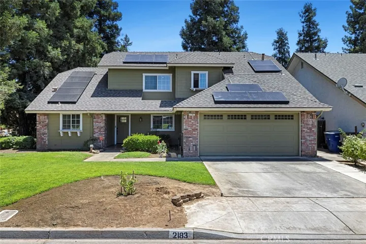 2183 E Fallbrook Avenue, Fresno, California 93720