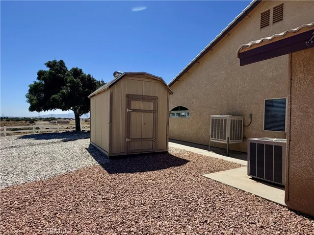 8535 Alta Mesa Road, Hesperia, California 92344