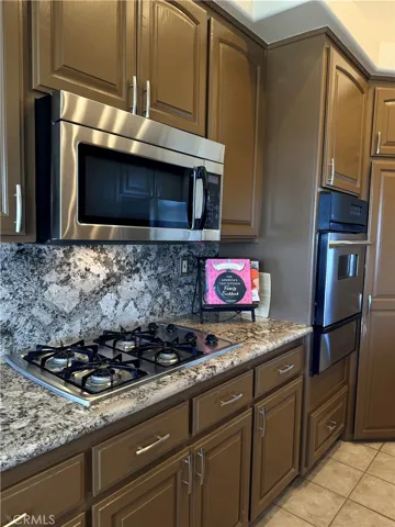 8535 Alta Mesa Road, Hesperia, California 92344