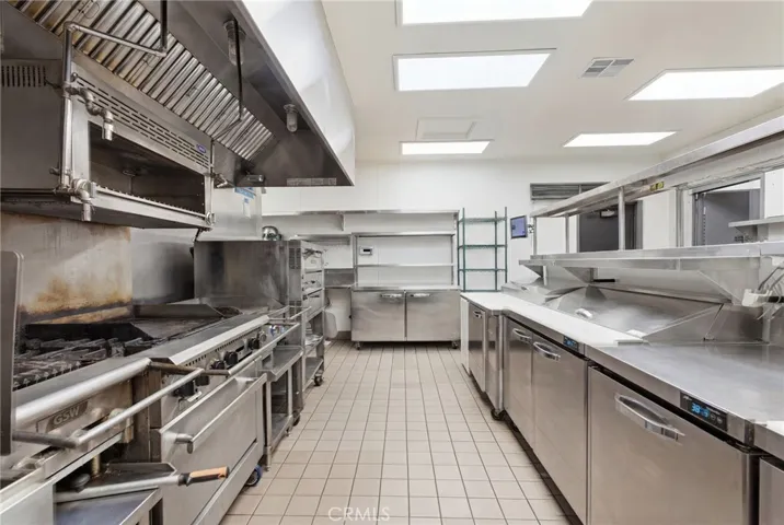 31502 Riverside, Lake Elsinore, California 92530